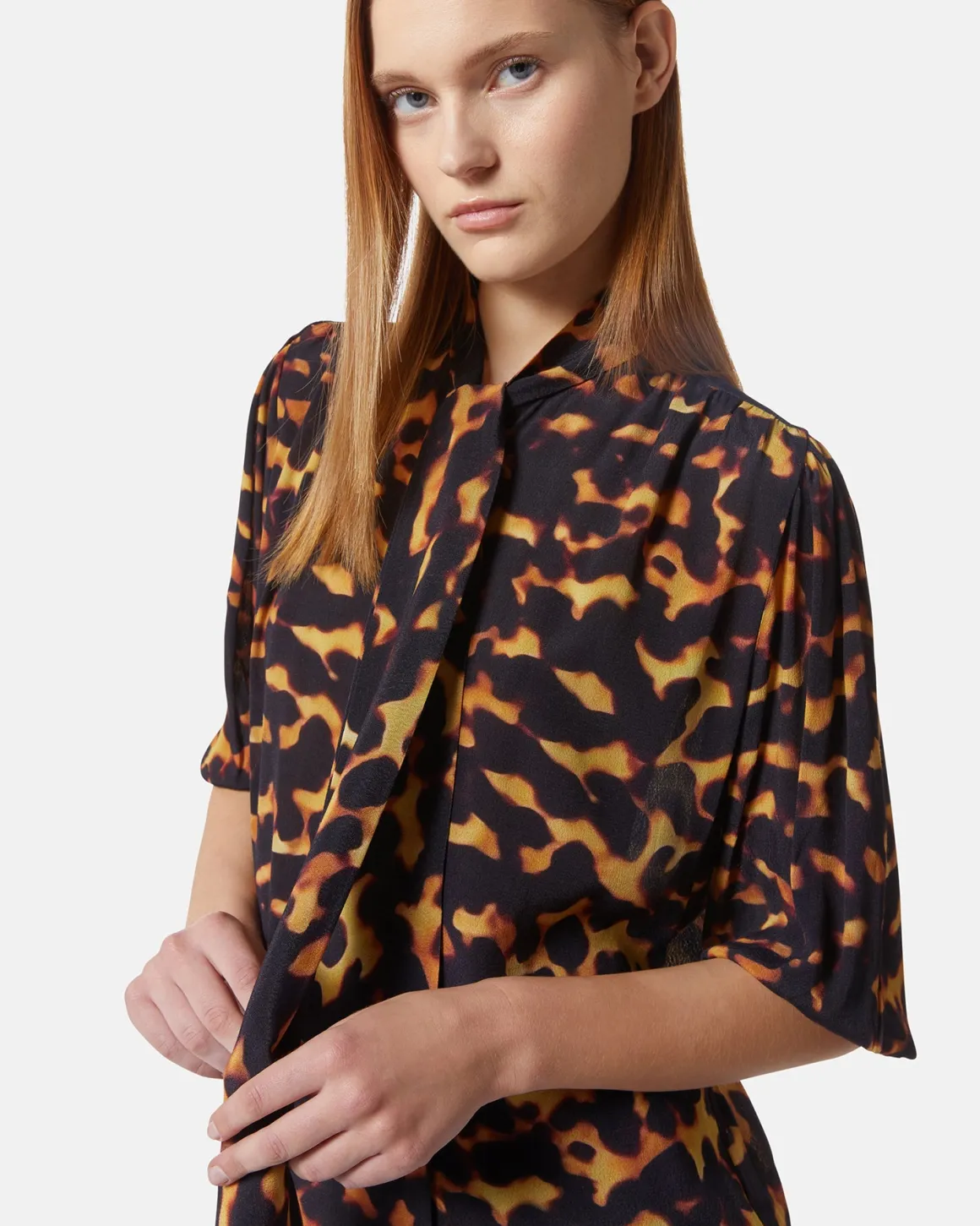 Animal -fantasy blouse