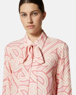 Blouse with geometric printing