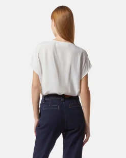 Blouse with teardrop opening