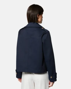 Double -breasted jacket with golden buttons