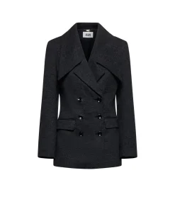Double-breasted blazer with maxi lapels