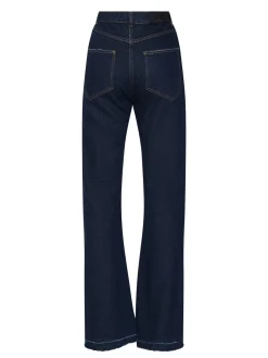 Five-pocket trousers with a contemporary design