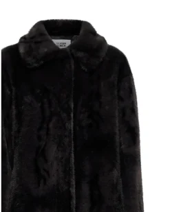 Long fur-effect coat