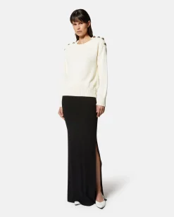 Long skirt with side slit