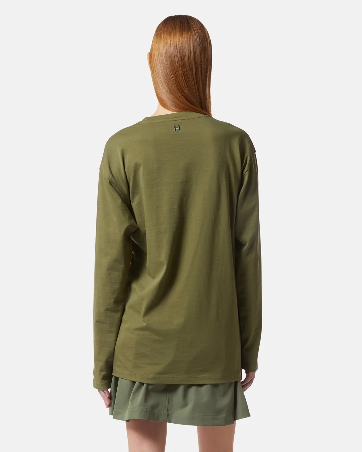 Long sleeve shirt with lateral curl