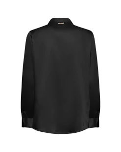 Long-sleeved fitted shirt