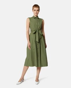 Midi dress with bow in life