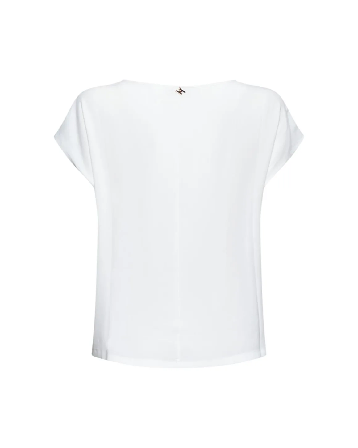 Minimal T-shirt with short sleeves