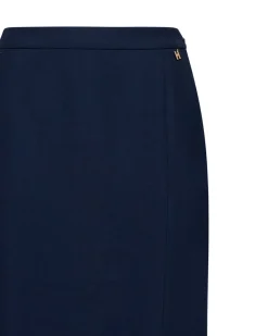 Minimalist straight skirt