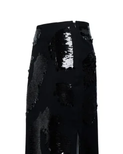 Pencil skirt with shiny sequins
