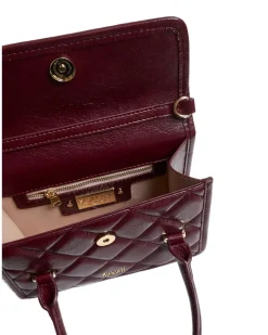 Quilted bag with handle and chain