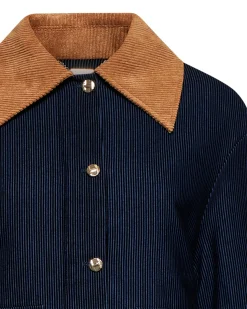 Ribbed jacket with contrasting collar