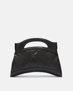 Rigid bag by hand
