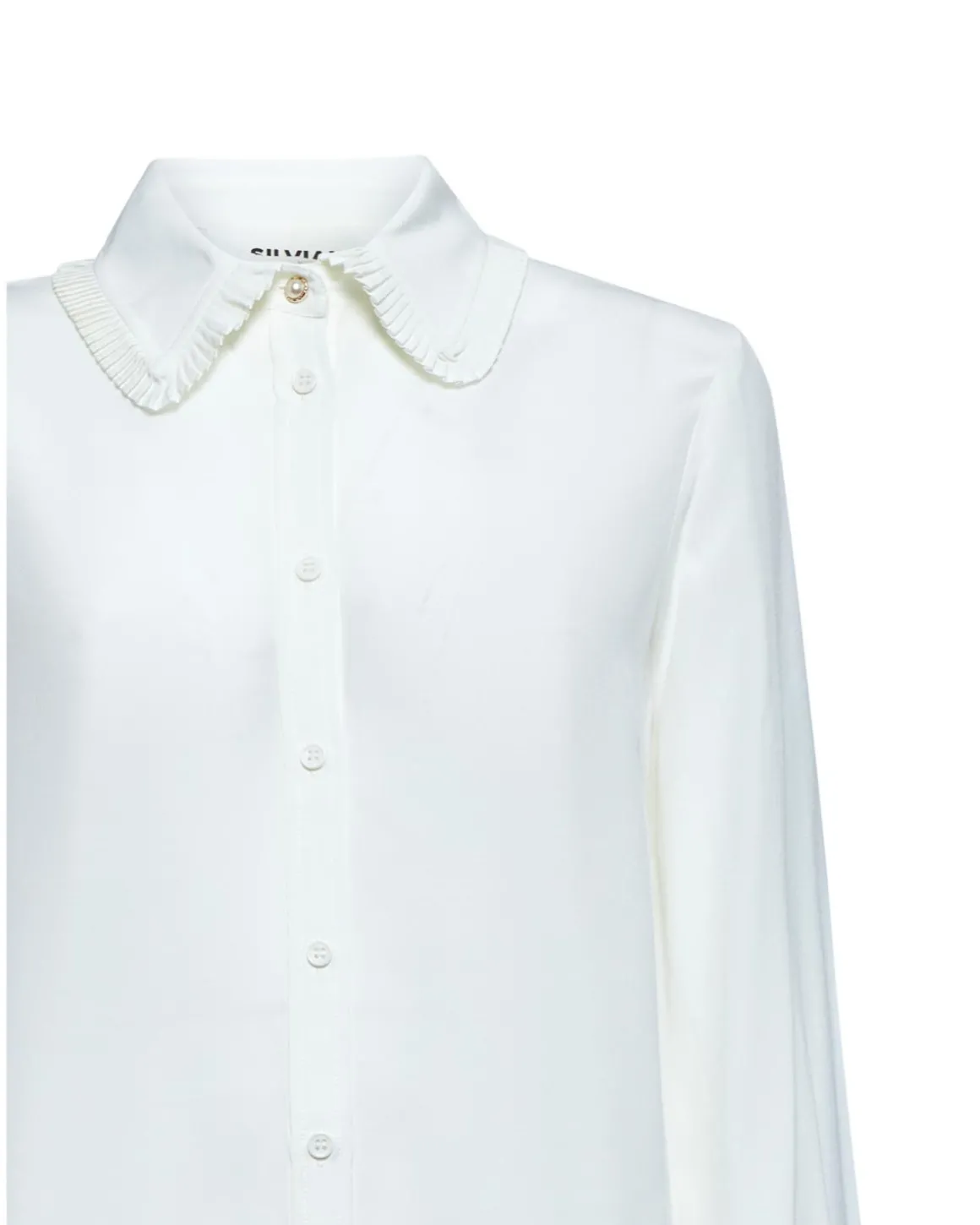 Shirt with decorated collar