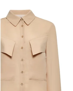 Shirt with front pockets