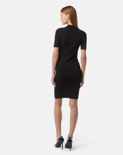 Short knitted dress with high collar