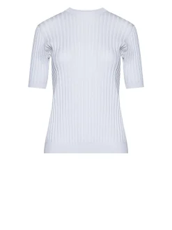 Short-sleeved shirt with relief workmanship