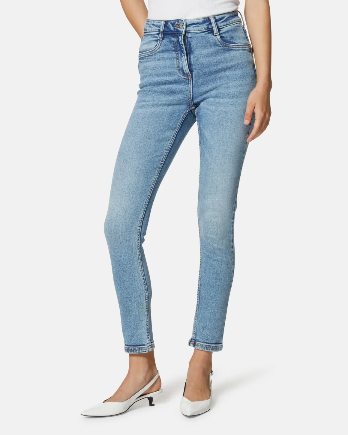 Skinny jeans in denim