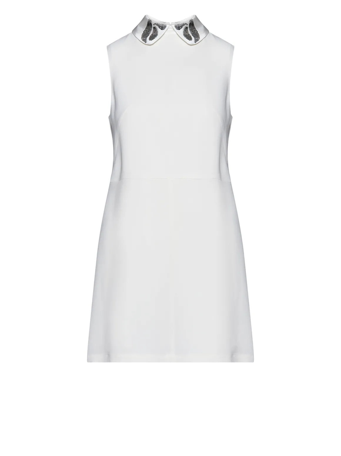 Sleeveless Dress with Decorated Collar and Essential Lines