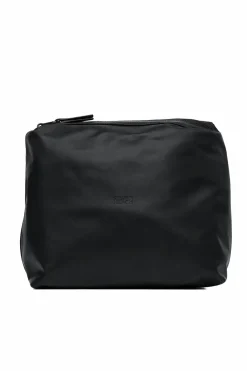 Smooth shoulder bag with ring handle