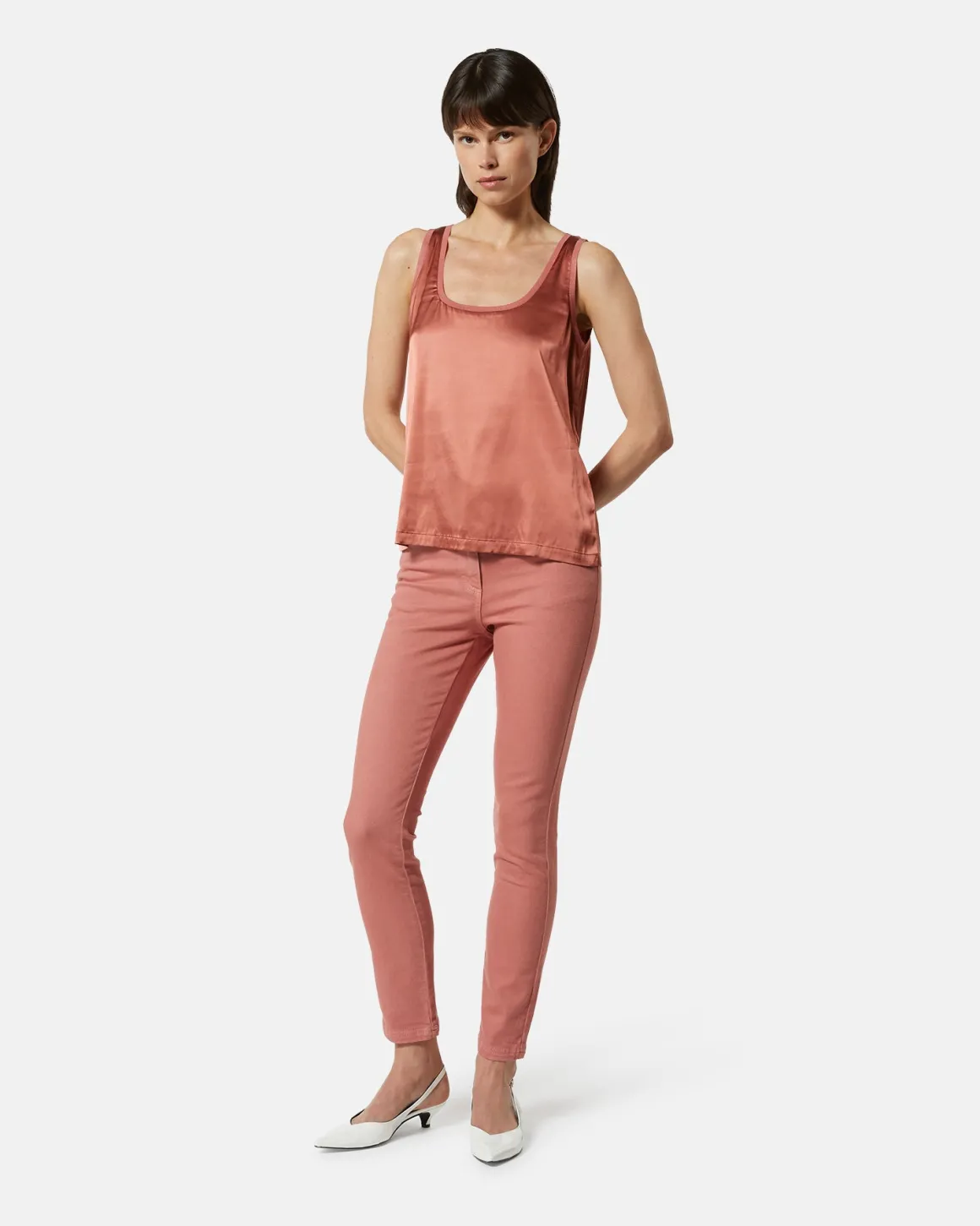 Top in Satin with round neckline
