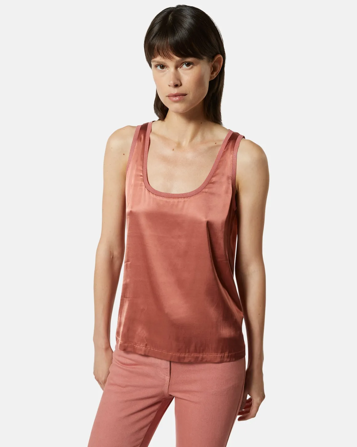 Top in Satin with round neckline
