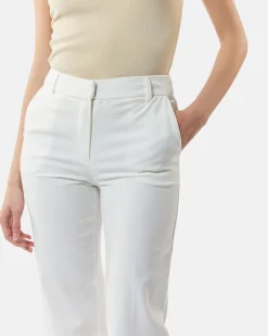 Trousers with aspect