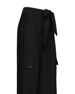 Trousers with knotted belt