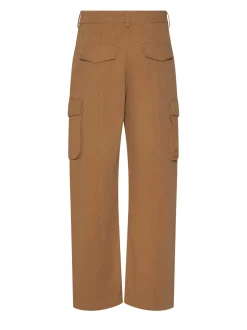 Trousers with patch pockets and contemporary design