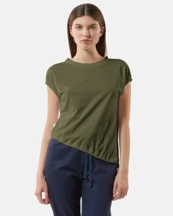 T-shirt with asymmetrical cutting