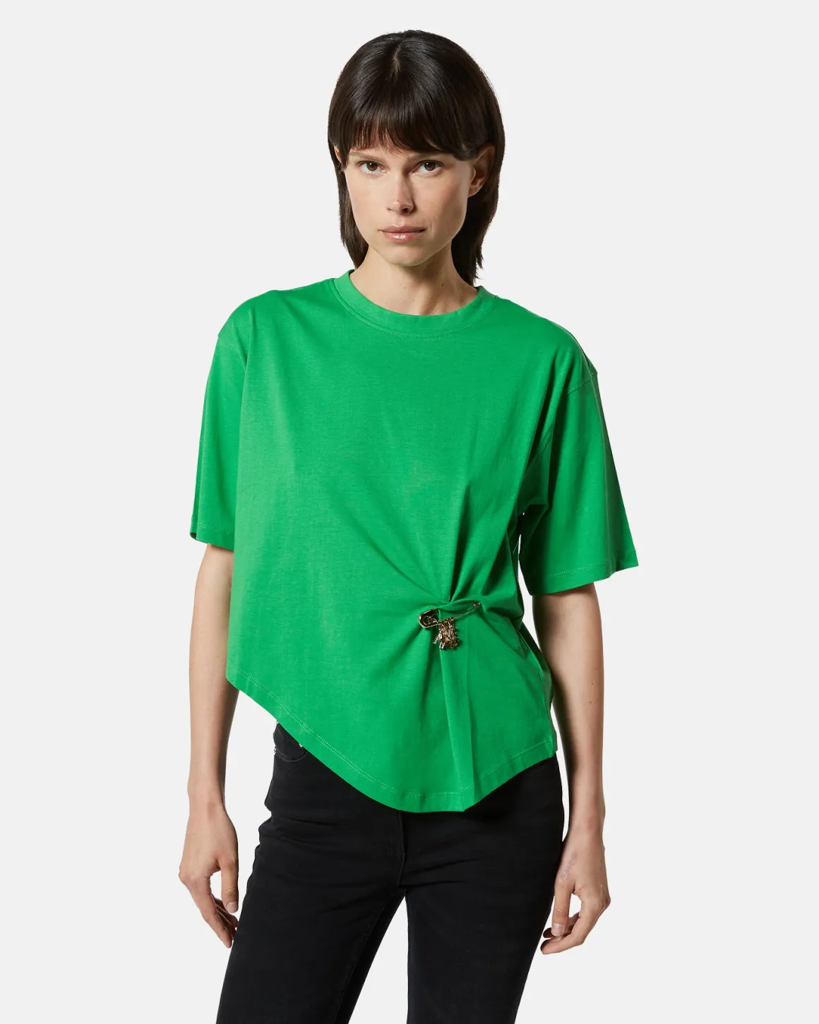 T-shirt with decorative bowl