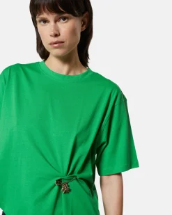 T-shirt with decorative bowl