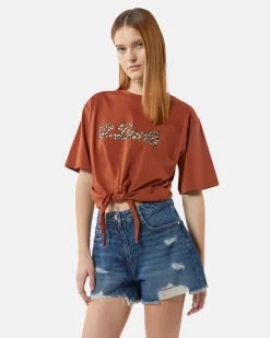 T-shirt with logo and knot