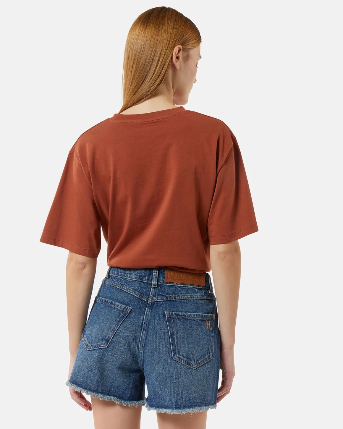 T-shirt with logo and knot