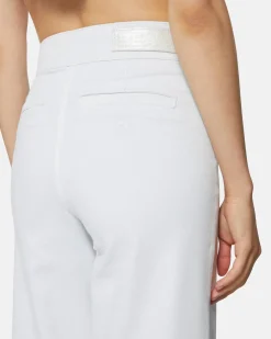 Wide leg jeans with decorative buttons