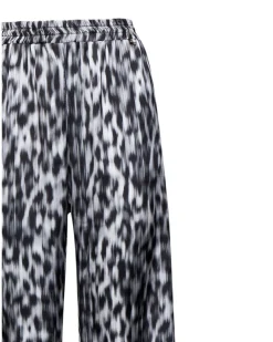 Wide printed trousers