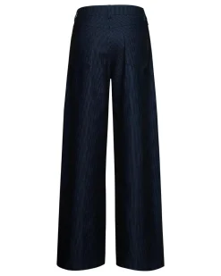 Wide trousers